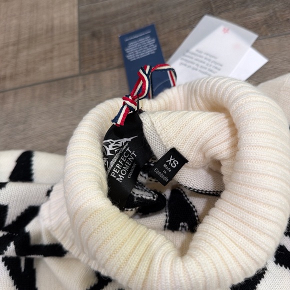Perfect Moment star dust ski sweater in snow white and black star NWT - Picture 5 of 6